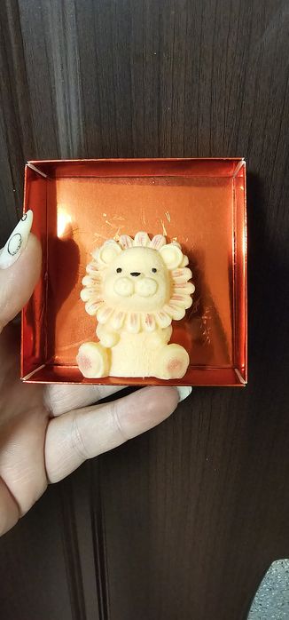 Bebelusi și mărturi din sapun natural și ceara