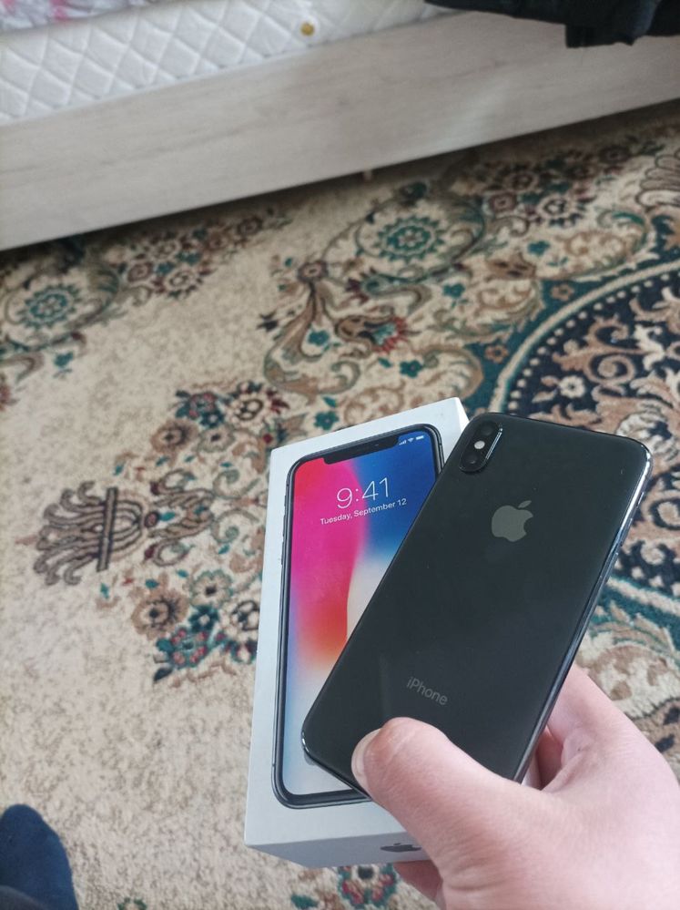 iphone X ideal sostayena    sotiladi srochno!