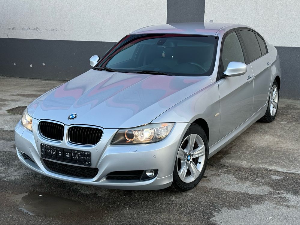 BMW Seria 3 E90 LCI 2011 | Bi-xenon | Piele | Navigatie