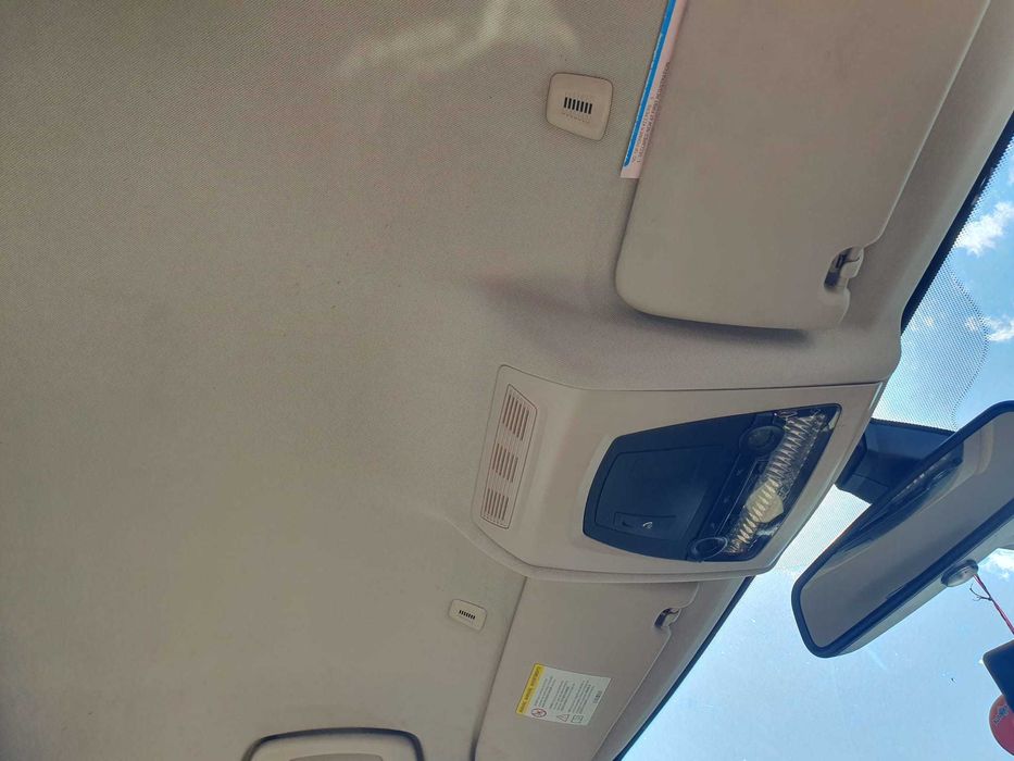 Dezmembrez BMW Seria 5 2.0 d 2011