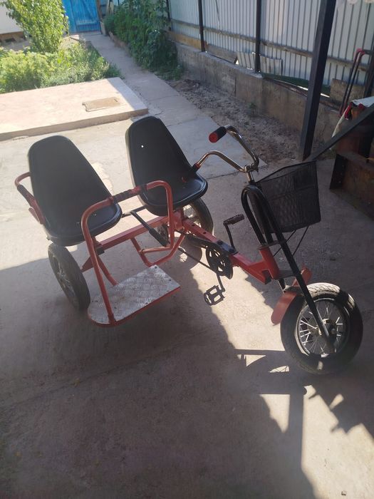 Велосипед трёх колёсные