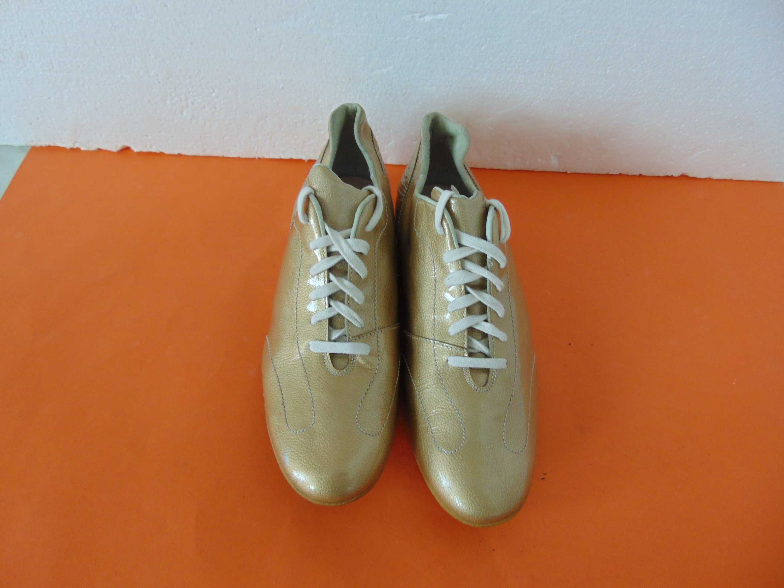 Floris Van Bommel номер 42 Оригинални мъжки спортни обувки