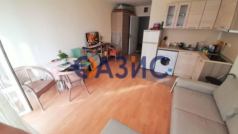 Продава се Едностаен апартамент в к.к. Слънчев бряг - 40 кв.м за 1125 €/кв.м - Снимка #7