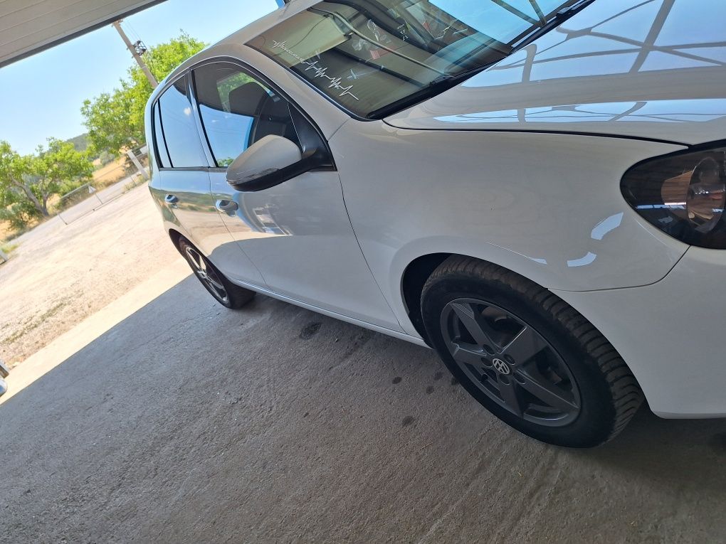 Vw Golf VI 1.6 90 к.с.