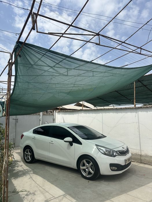 Продаётся kia rio 2014