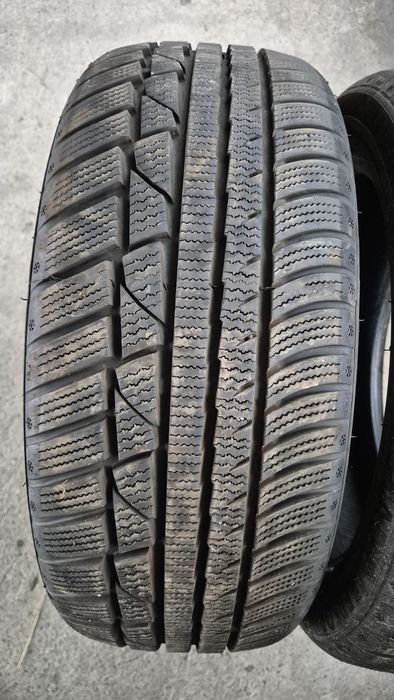 2броя Гуми Performer 205/50/17