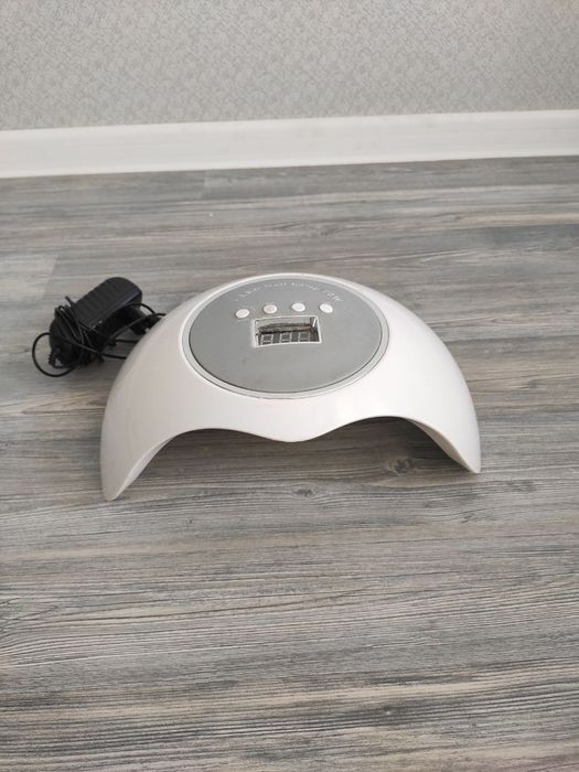 Лампа для маникюра, 72W