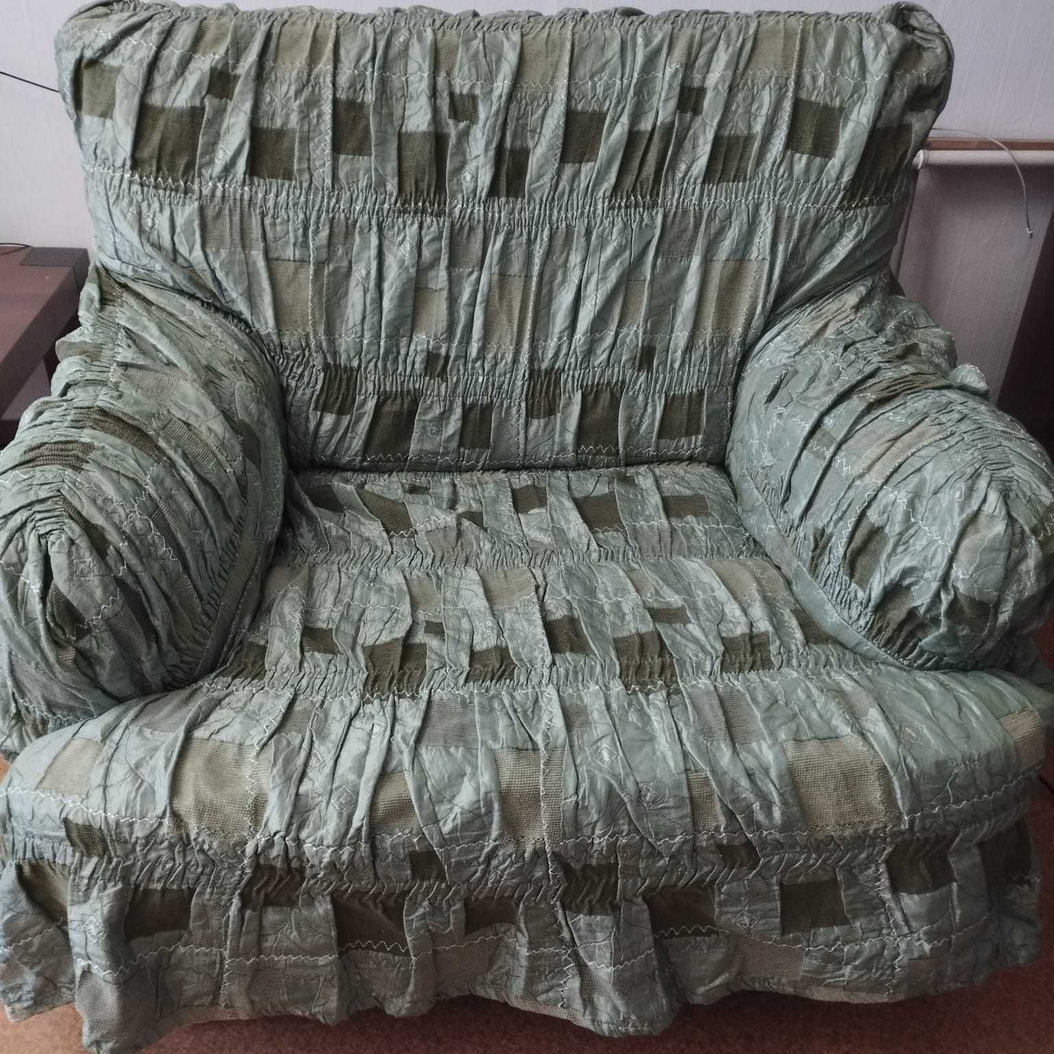 Продаётся мягкое, удобное кресло производства Беларусь.