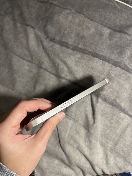 Iphone 13 white 128gb