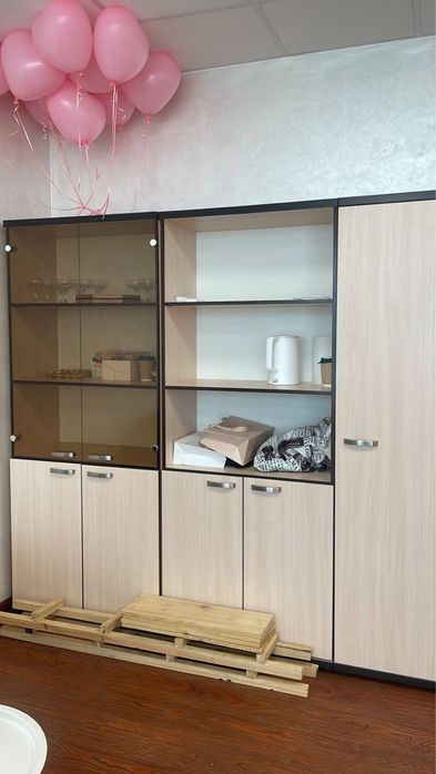 Продам два шкафа