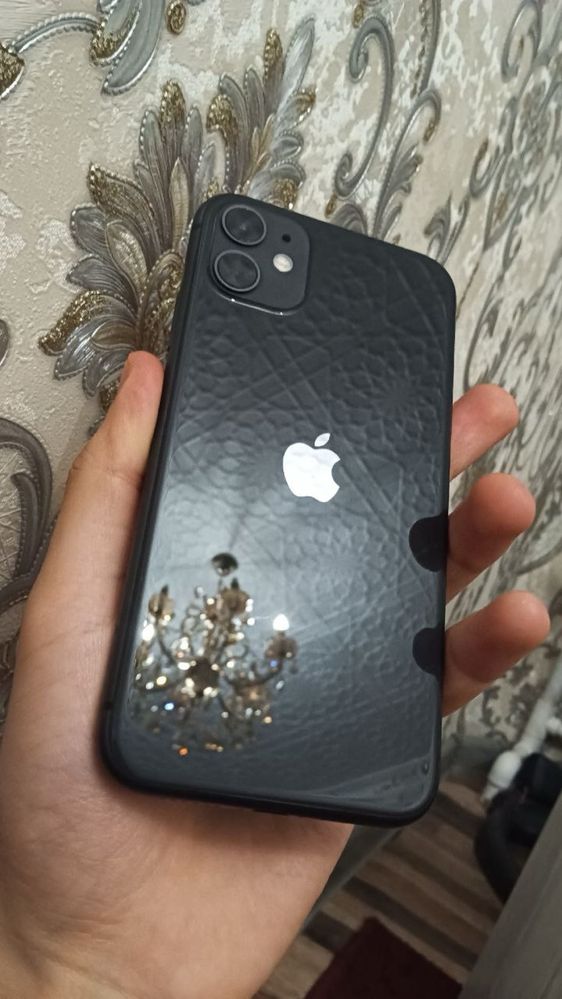 iPhone 11 64 GB idealll