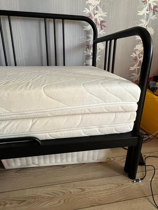 Divan Ikea extensibil + 2 saltele