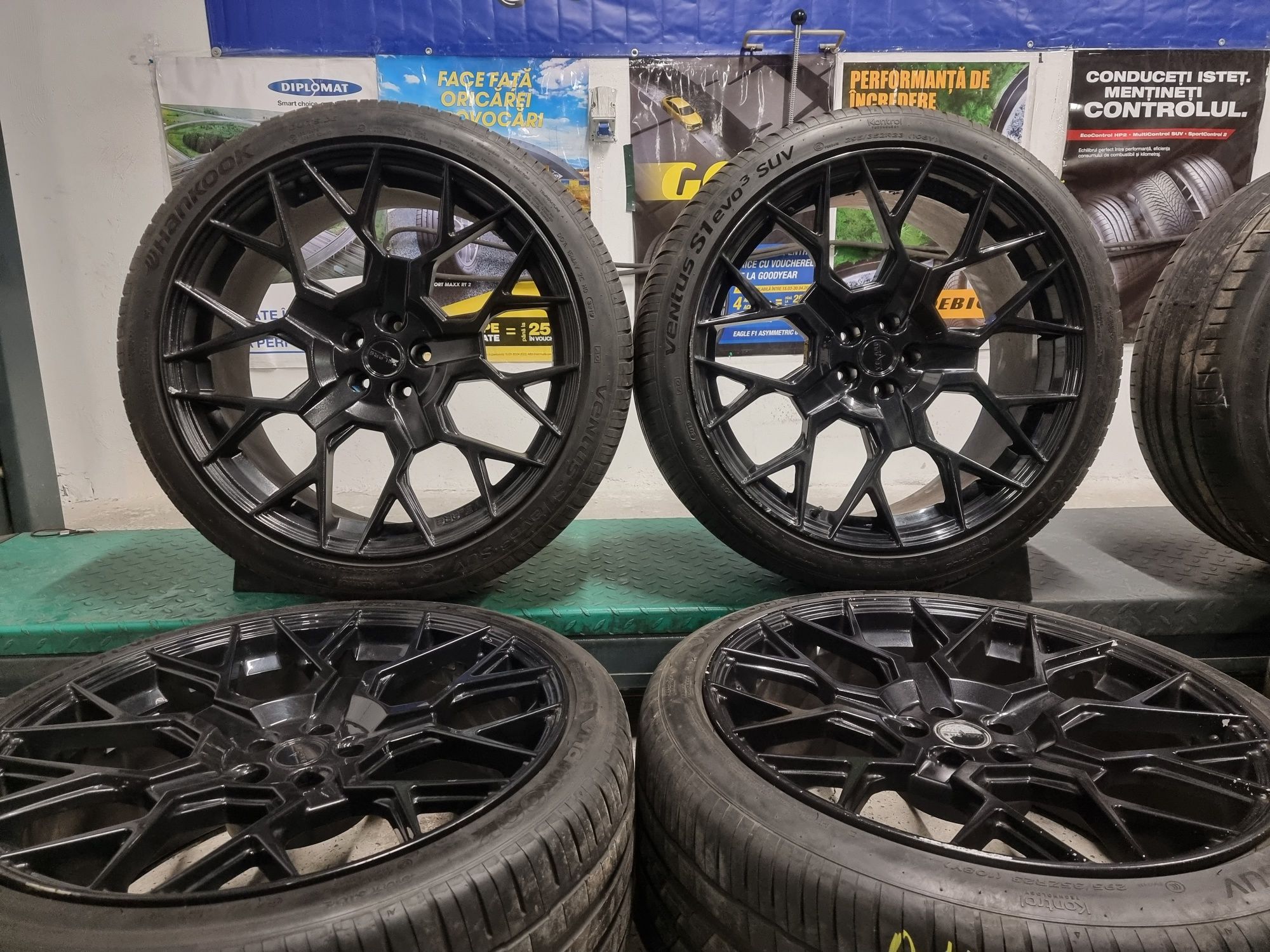 Jante audi R23 Q8 SQ8 echipate cu anvelope vara Hankook ventus S1 EVO3