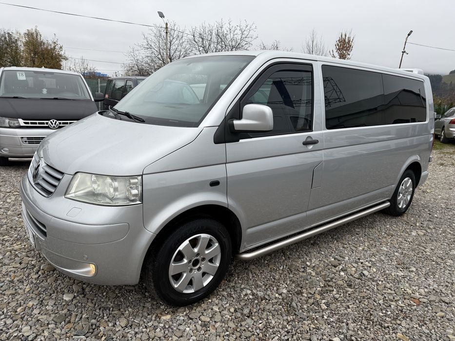 Vw transporter t5 mixt cu 5 locuri si marfa