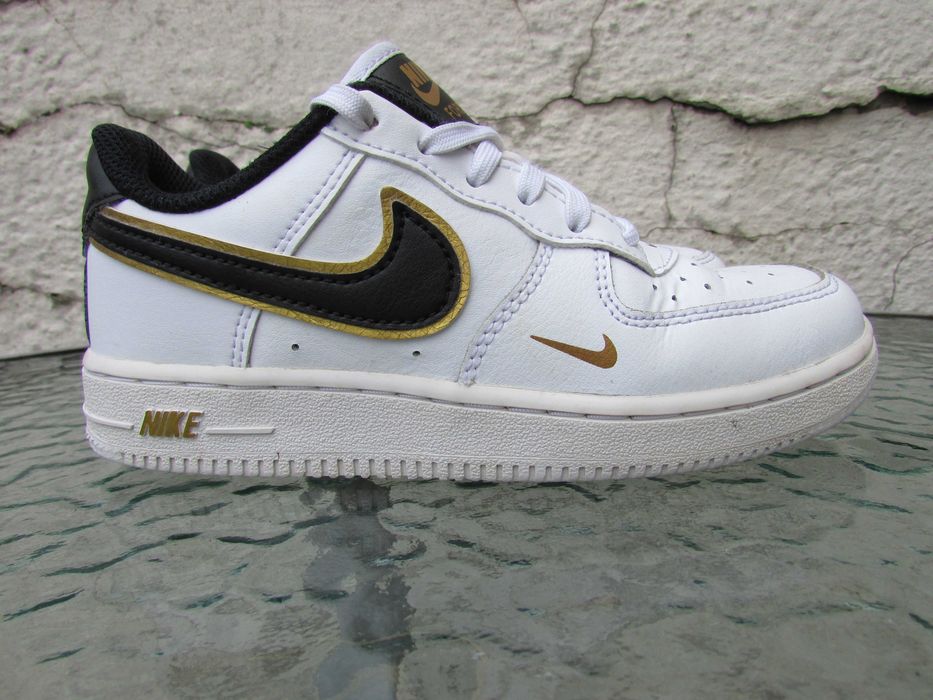 Детски маратонки Nike Force 1 LV8