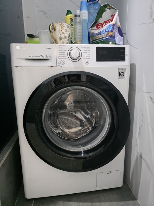 Продам стиральную машинку LG (Б/У) на 7 кг