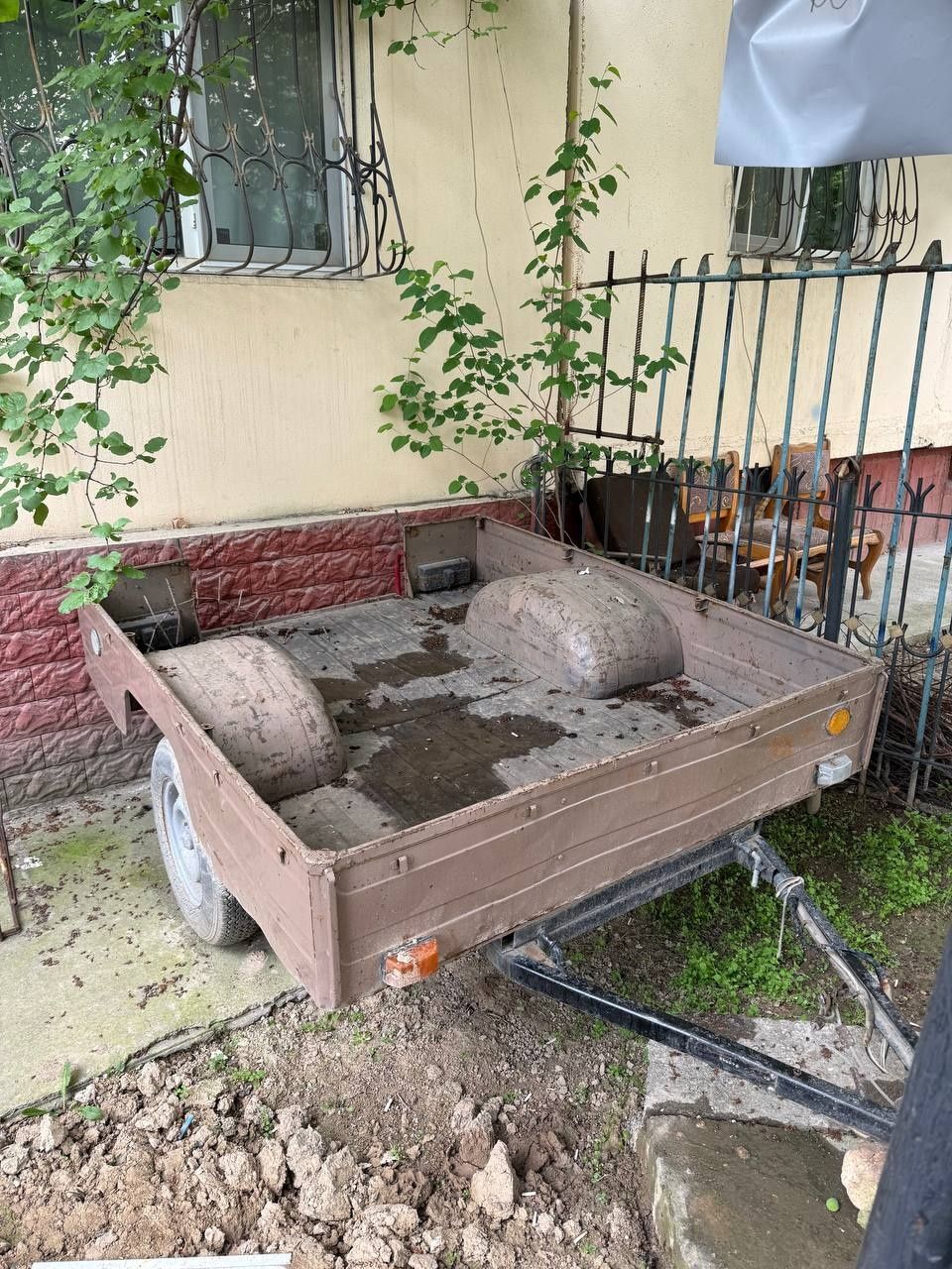 Продается ВАЗ 2106 с прицепом