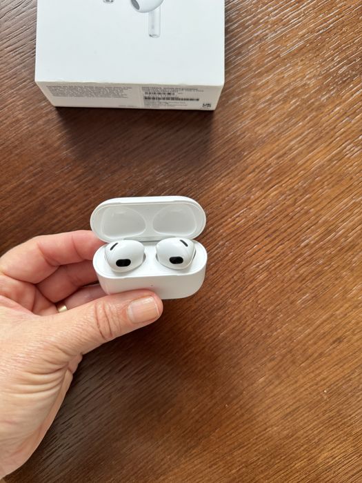 Casti Ipods Generatia a 3-a