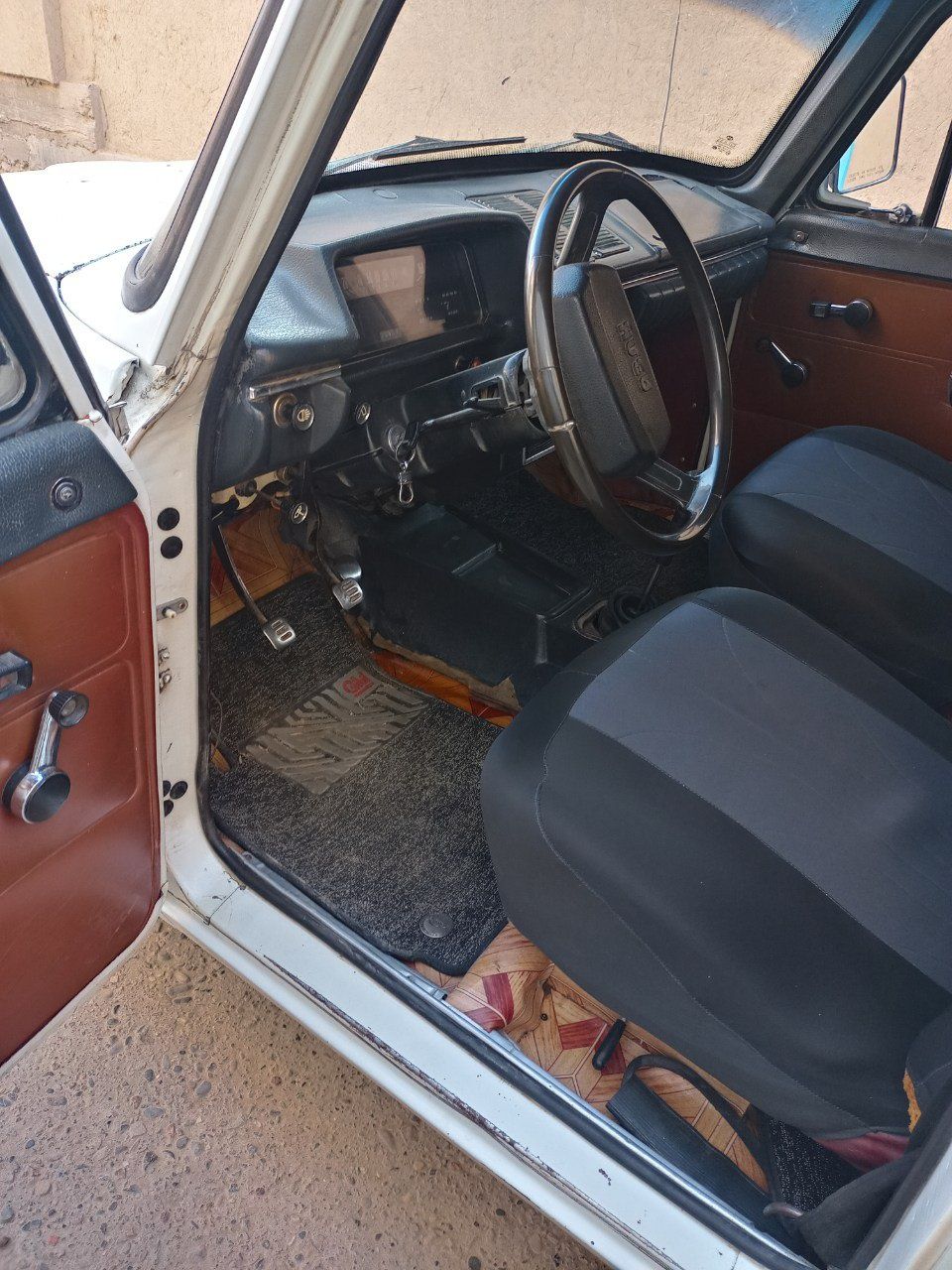Moskvich 412 sotiladi