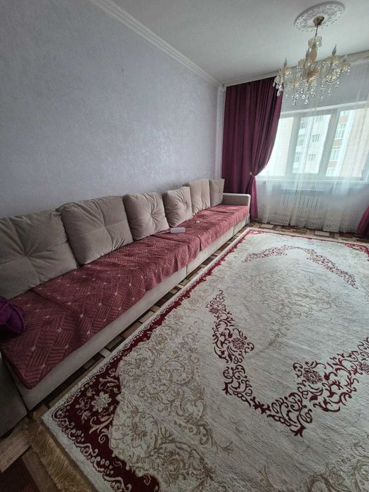 Продам диван, в хорошем состоянии.