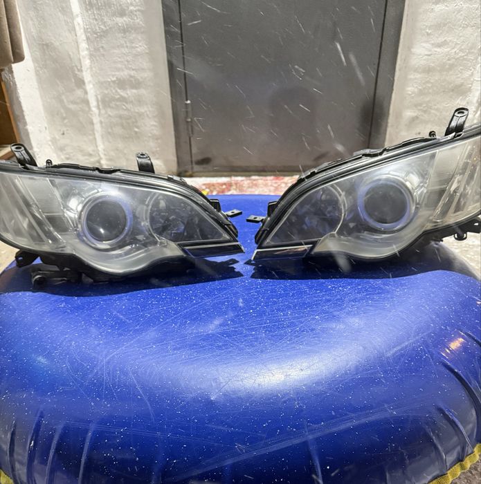 Продам фары Subaru Outback