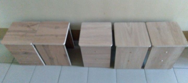 Табуретки кухонные