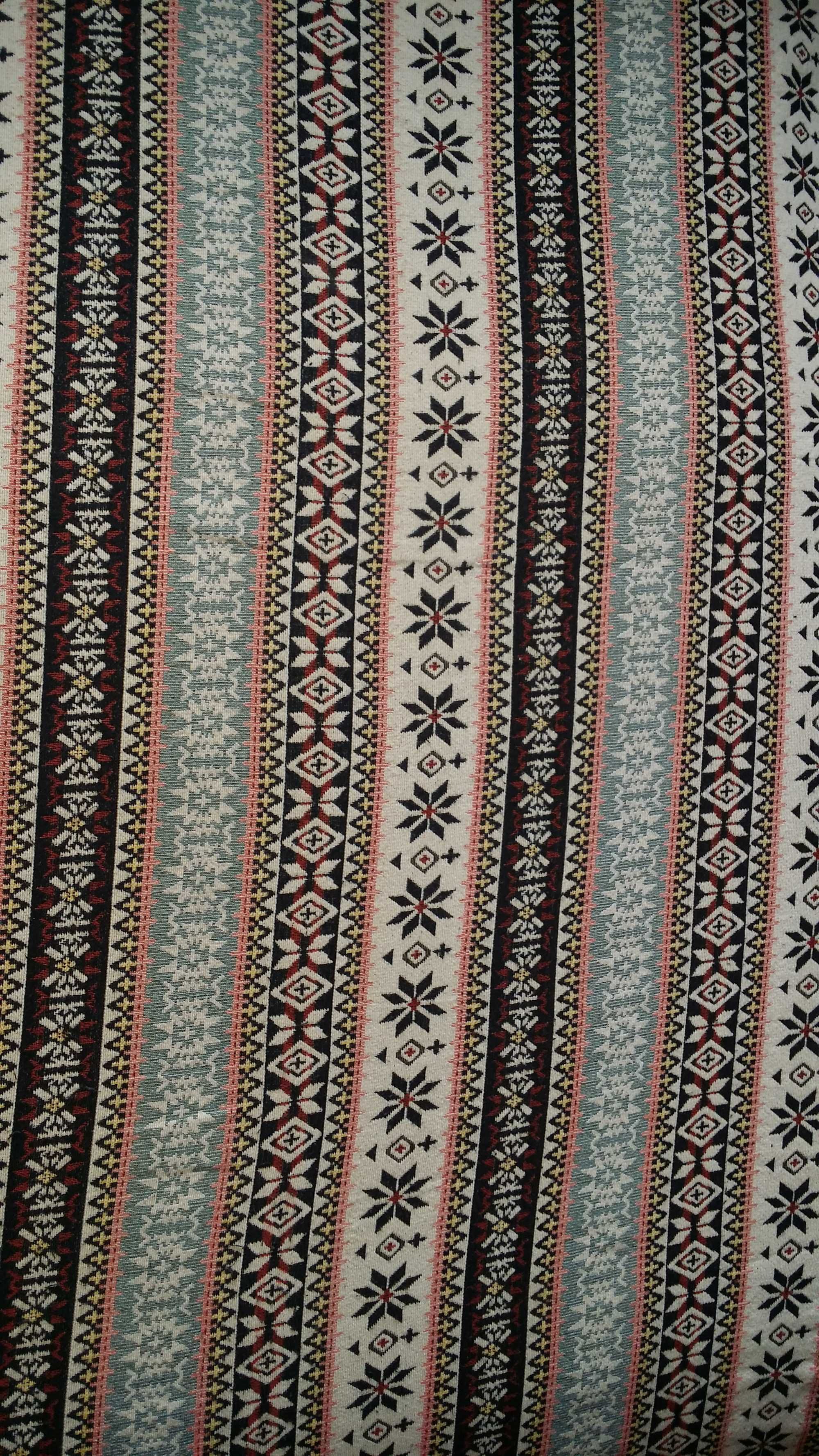 Material textil Jacquard -tapiterie si marochinarie
