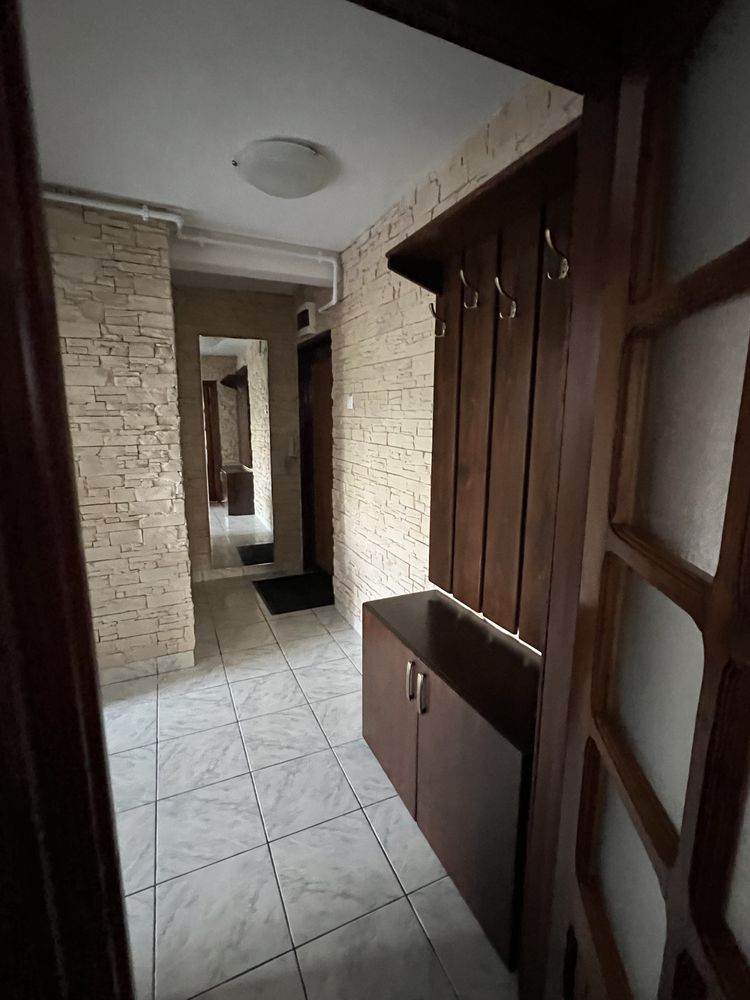 Apartament de închiriat