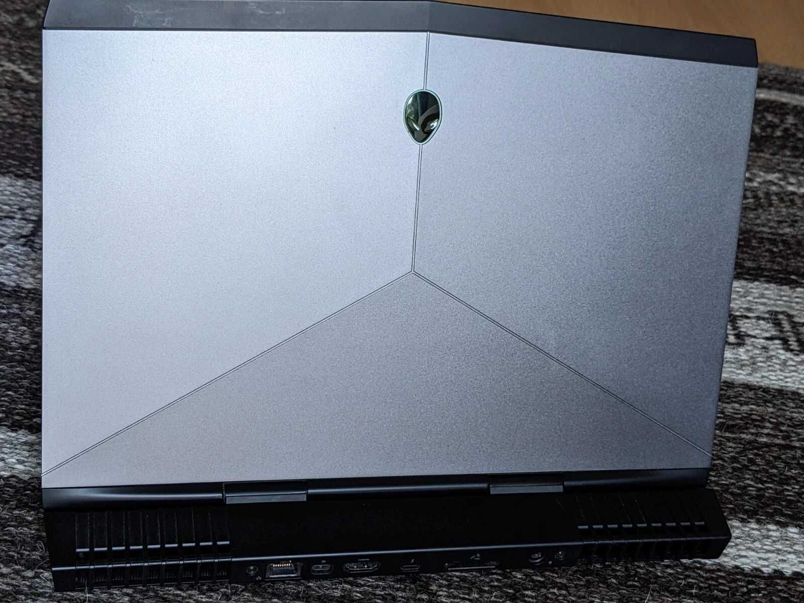 Vand laptop ALIENWARE 13 R3, Intel Core i7-6700HQ