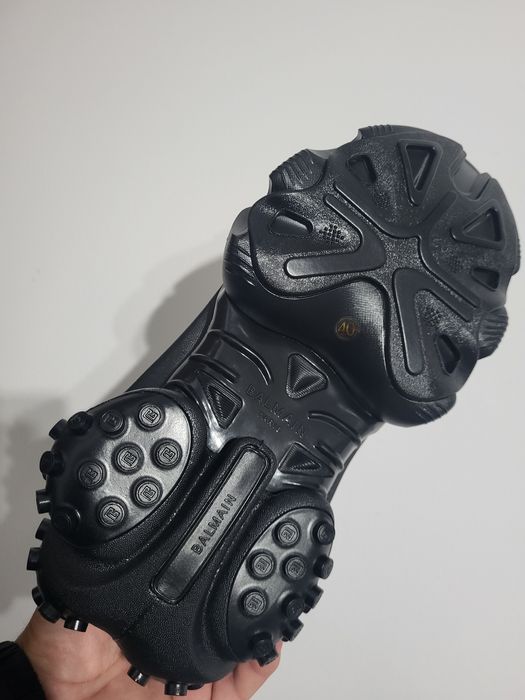 Sneakersi Balmain NEW Collection