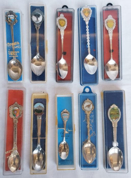 Lingurițe suvenir placate cu argint, de colecție, din anul 1991.