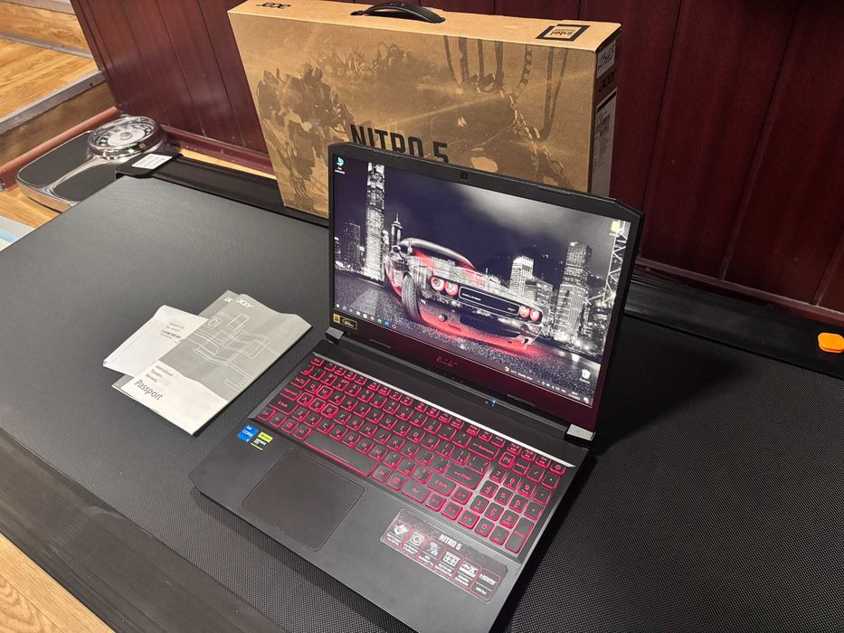 Acer Nitro 5. Core i5 11400h. RTX 3050.  Ssd 512gb. Ram 16gb.