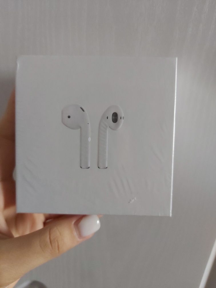 Продаю Air pods, новые