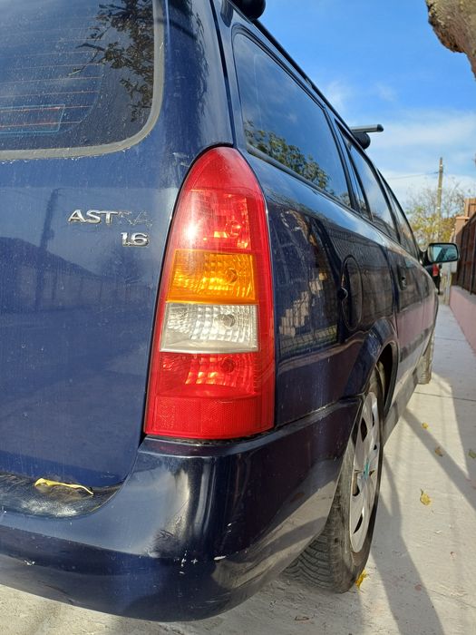 Vând Opel astra g caravan, motor 1,6 benzina,