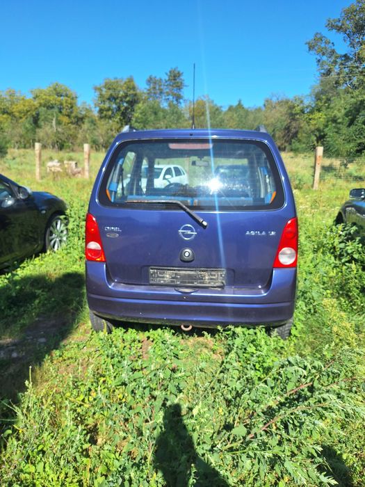 Vand Opel Agila 2001