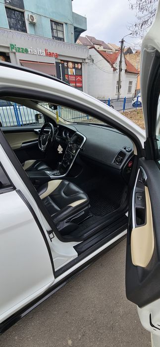 Volvo XC 60/ R Desing/ d5/euro 5