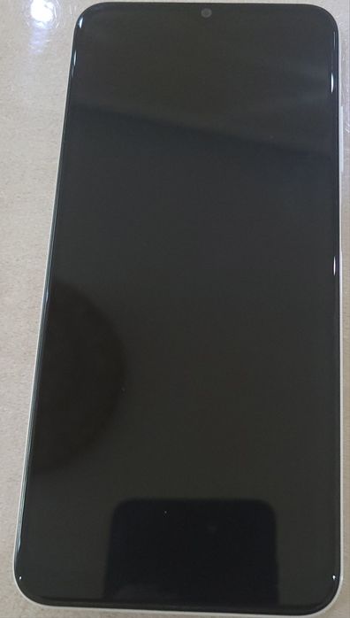 Samsung A03 s  4/64 holati ideal qirilgan singan joyi yo‘q.