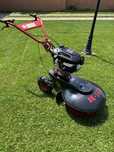 Motocositoare Szentkiraly DK-552 cu tambur. Motor Honda Gcvx200