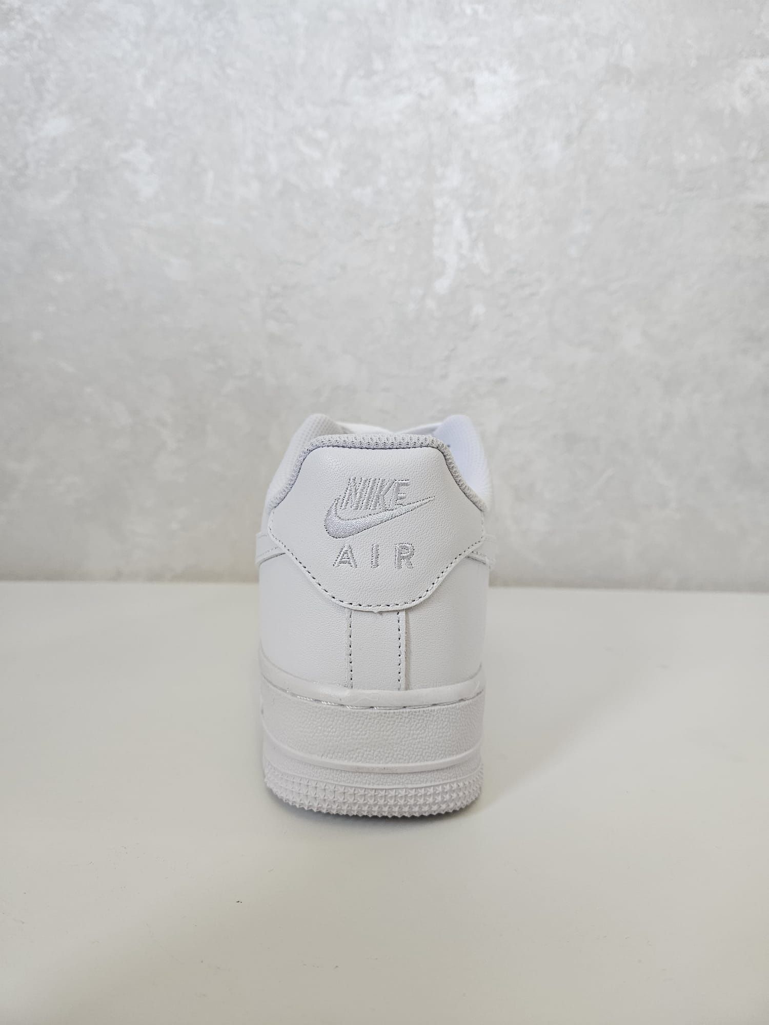 NIKE Air Force 1 White