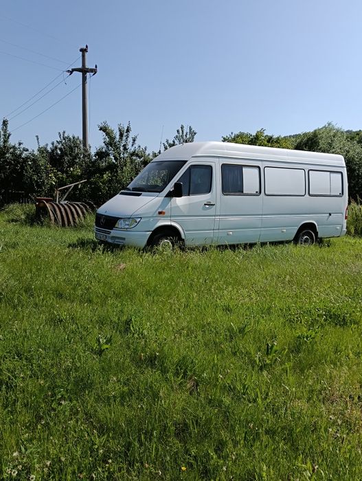 Mercedes sprinter