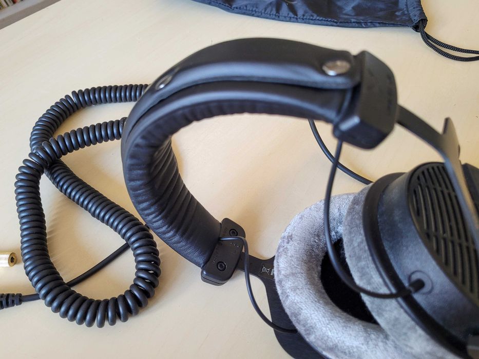 Caști Beyerdynamic DT 990 Pro