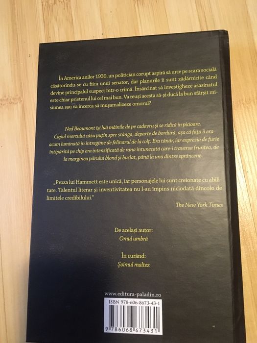 roman cheia de sticla de Dashiell Hammett