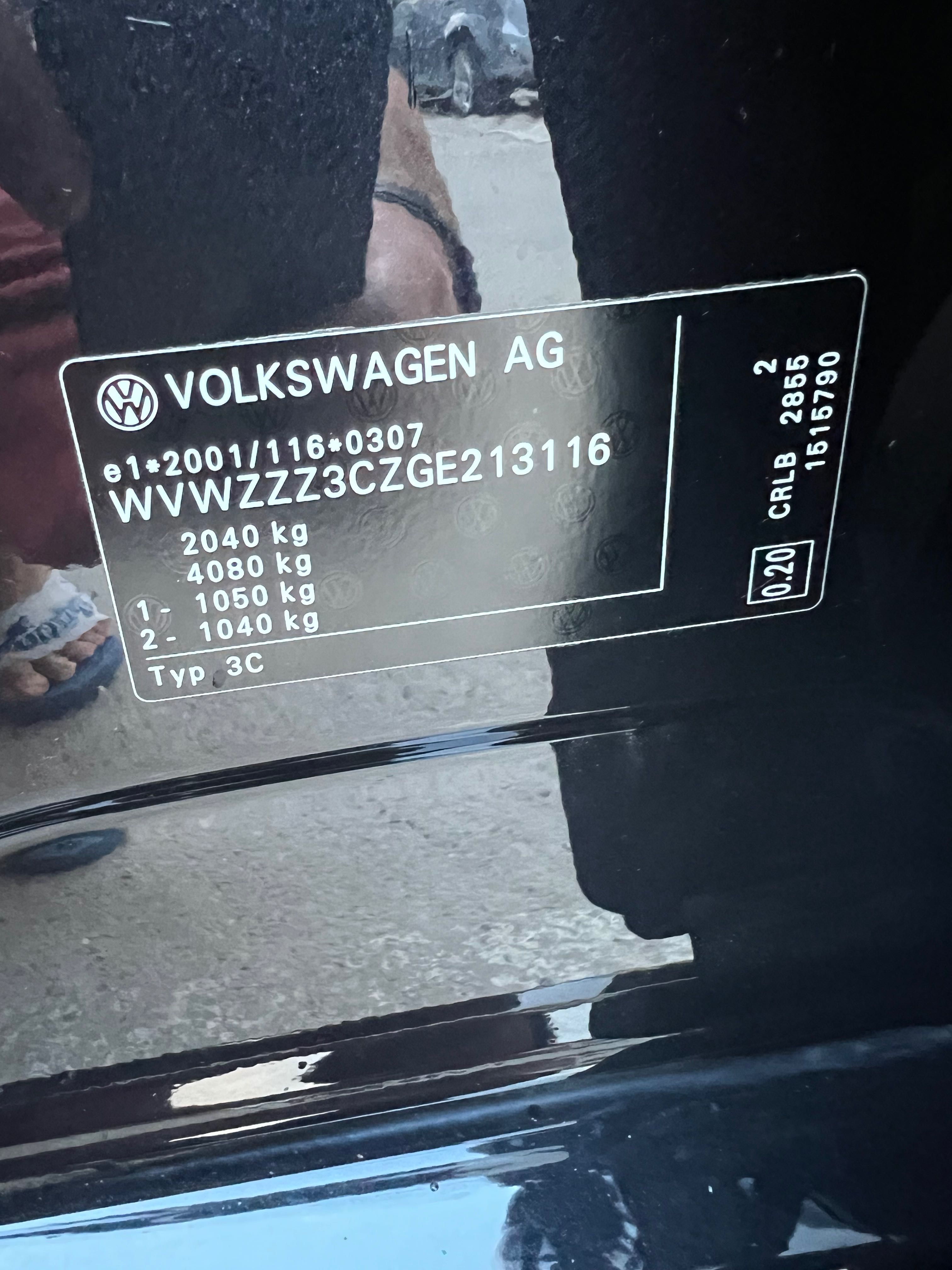 VW Passat B8 Highline 2.0 TDI 2016