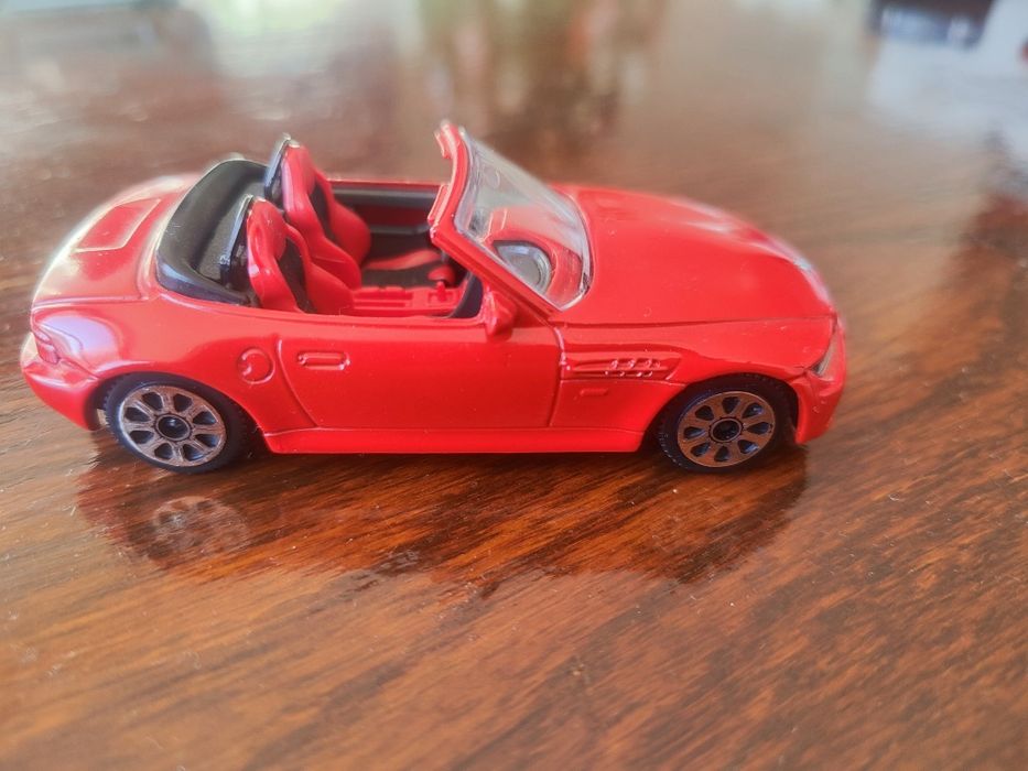 Kолички BBURAGO 1/43