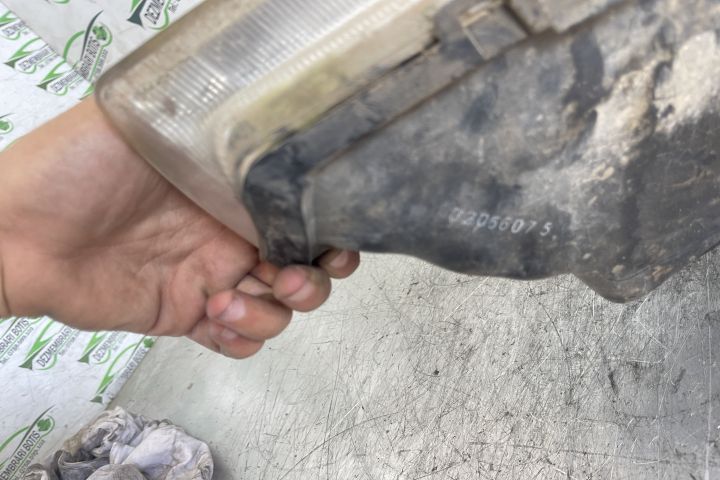 Far stanga CU DEFECT Opel Corsa C