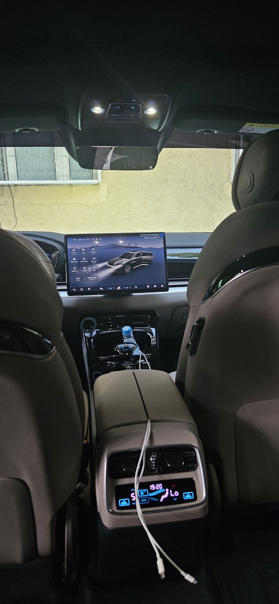 Услуги водителя  на новом премиум авто марки BYD HAN