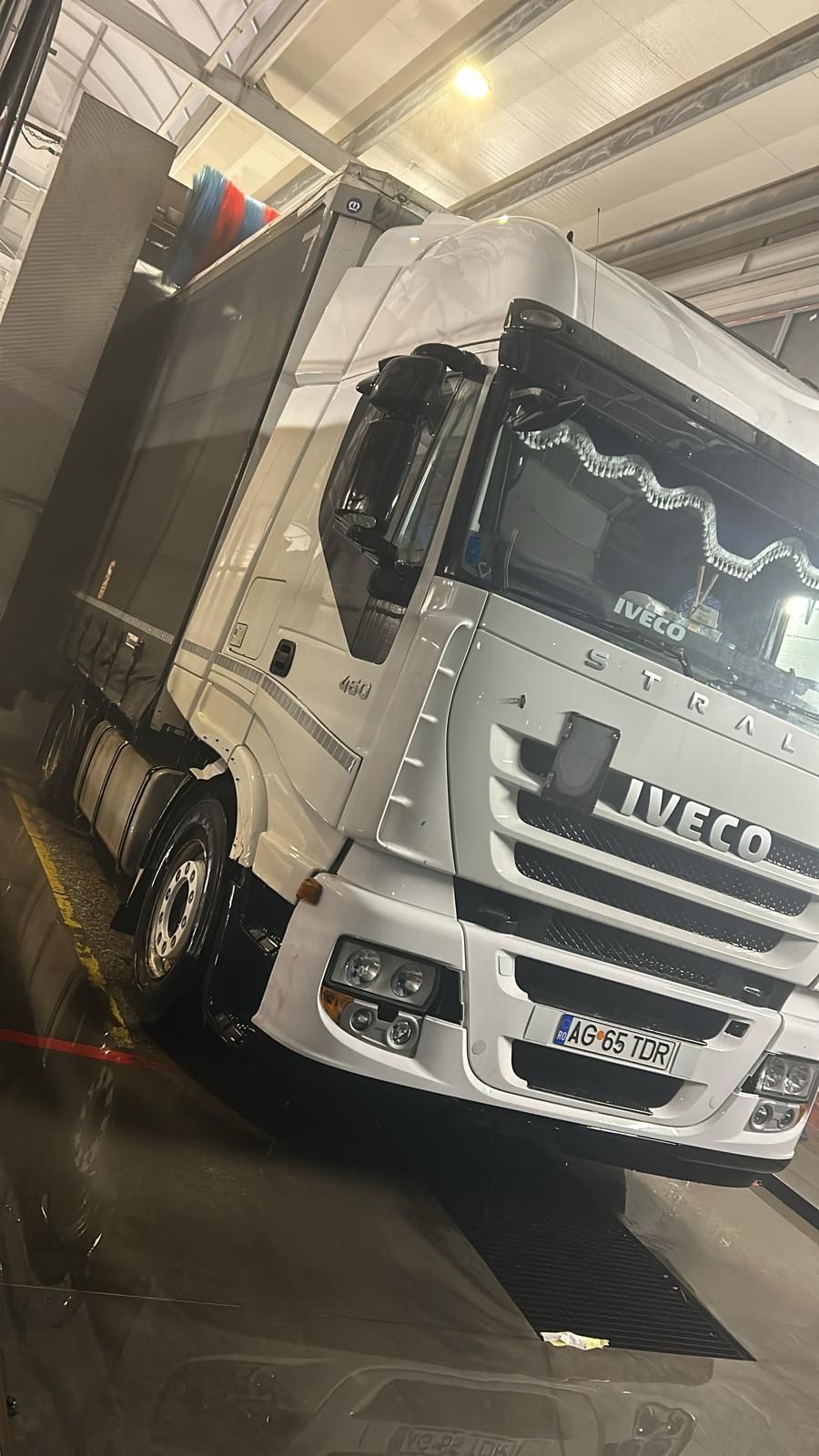Iveco stralis și semiremorca