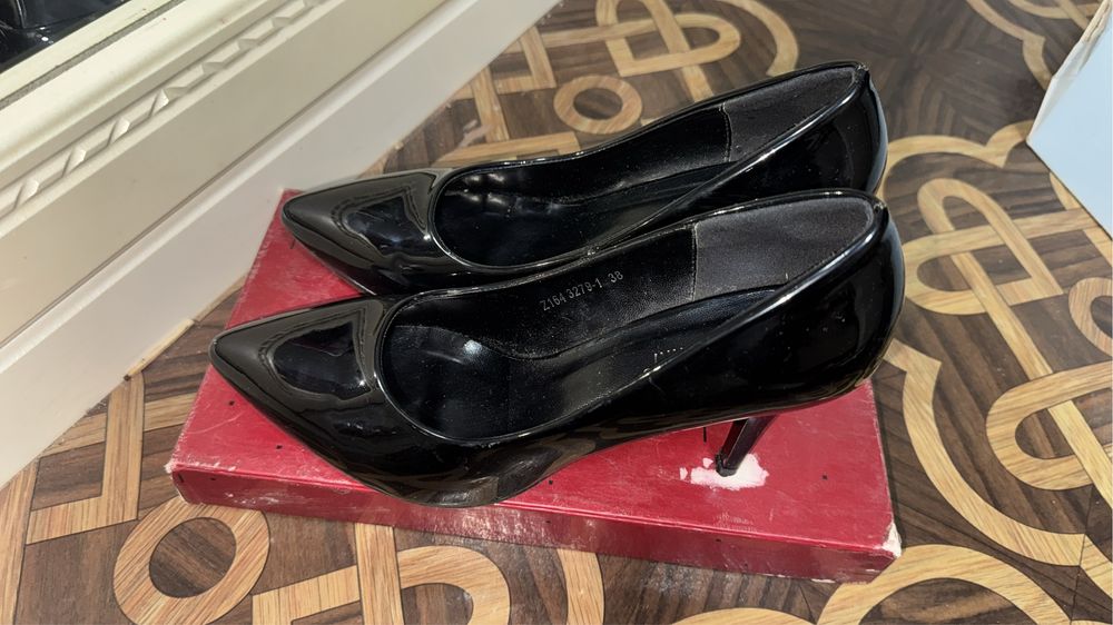 Туфли 38 размер