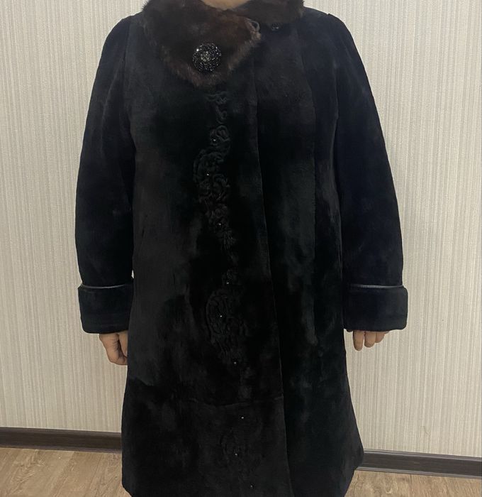 Продается мутоновая шуба