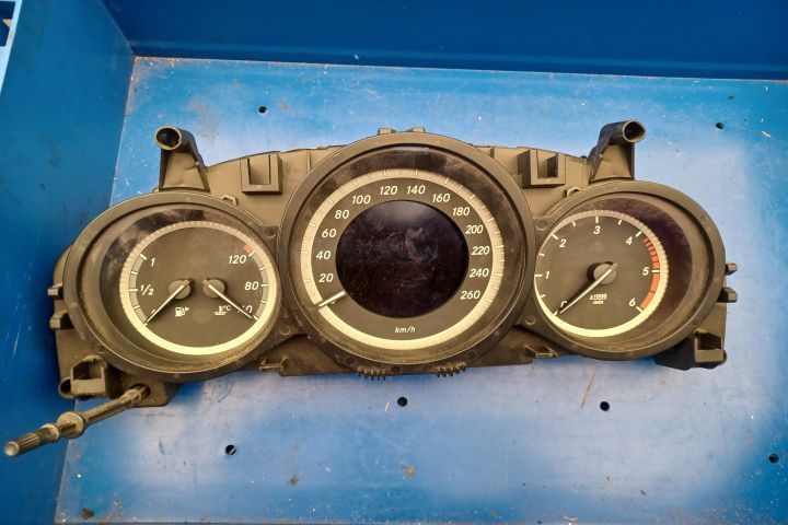 Ceasuri bord A2049005413 A2C53435305 MX1253 Mercedes-Benz C-Class W20
